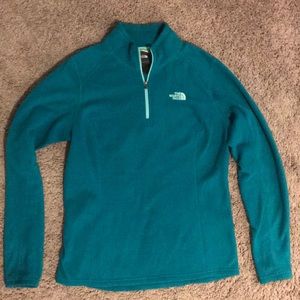 Women’s North Face Fleece Pull-over